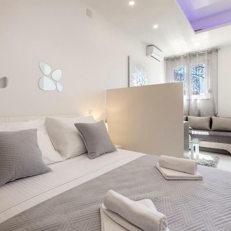 Studio Apartments Twins Split Eksteriør billede